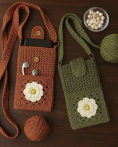 Knots by Faisal — Crochet Floral Phone Bag (Granny Square)