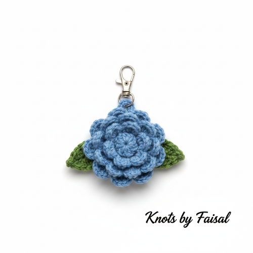 Blue crochet flower keychain by Knots by Faisal